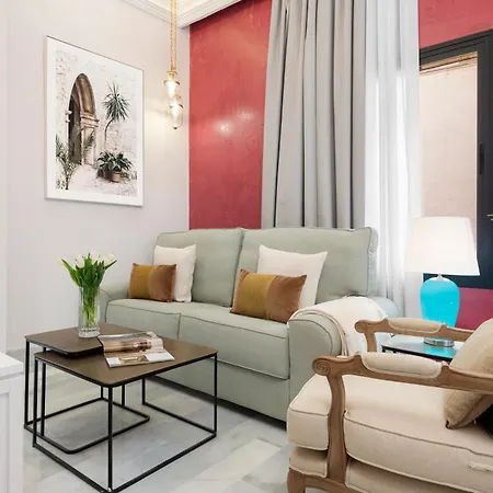 Magno Casa Palacio Moratin *