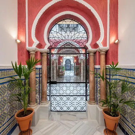 Magno Casa Palacio Moratin *