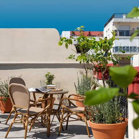 아파트 Magno Casa Palacio Moratin